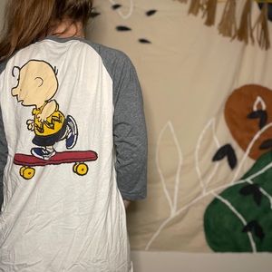 Vans Oversized Peanuts Charlie Brown Baseball Tee